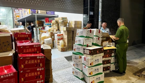 Làng nghề La Phù đóng cửa "né" kiểm tra: Hàng lậu núp bóng tinh vi, buôn bán cầm chừng khi có khách đặt