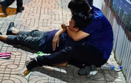 Vụ tai nạn thương tâm do xe điên: Hai mẹ con tử vong, chồng khóc ngất tại hiện trường