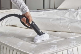 Vì sao cần vệ sinh nệm? Nên vệ sinh nệm bao lâu một lần?