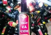 Người dân phát hiện gần 1.000 chai nước mắm bị vứt bỏ trong bụi rậm, lộ chi tiết gây 'sốc'