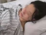 Cô gái xinh đẹp bị đâm 22 nhát dao, thoát chết nhờ nâng ngực