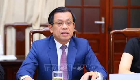 Thủ tướng tạm đình chỉ công tác Thứ trưởng Nội vụ Nguyễn Bá Hoan