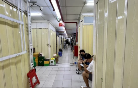 Nhiều điểm nóng hàng giả đóng cửa, xử lý thế nào?