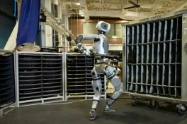 Atlas - Robot hình người tự hoạt động gây ấn tượng với khả năng độc lập hoàn toàn