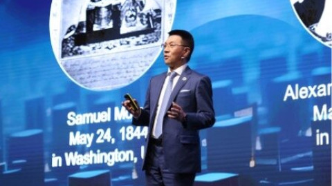 Huawei chia sẻ bí kíp "4 mới” cho nhà mạng chinh phục kỷ nguyên AI