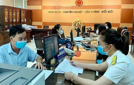4500 công chức thuế xin nghỉ - cảm xúc lẫn lộn trước những con số