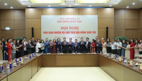 Bốn bí thư tỉnh ủy được điều động, bầu giữ chức vụ mới