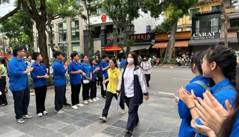 Bộ GD&ĐT yêu cầu không chia sẻ tin đồn liên quan đến đề thi THPT 2025