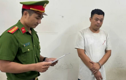 Mạnh tay với nạn "chặt chém" không có tình người: Khởi tố tài xế "chặt chém" 2 người vùng cao 4,2 triệu đồng tiền taxi