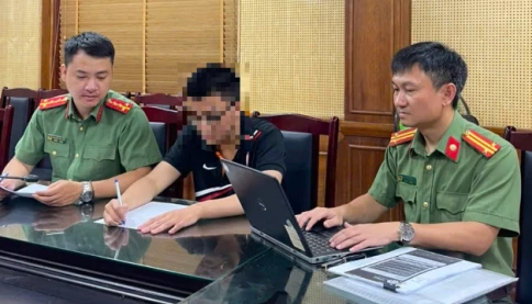 Công an khởi tố vụ làm lộ đề thi tốt nghiệp 2025, thí sinh sử dụng AI để giải đề trong giờ làm bài