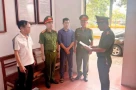 Kế toán trường học bị bắt vì chiếm đoạt tiền bảo hiểm y tế của học sinh