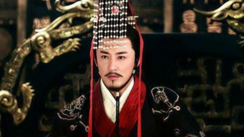 Quân đội Trung Quốc đối đầu với chiến binh Hy Lạp, kết quả ra sao?