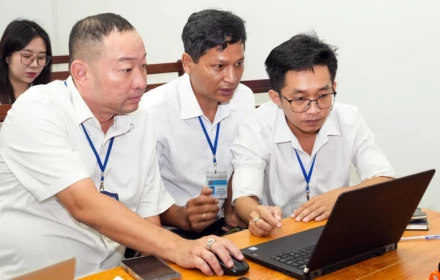 Hot! Những cán bộ, công chức nào được nhận thêm 5 triệu/tháng từ ngày 15-8?