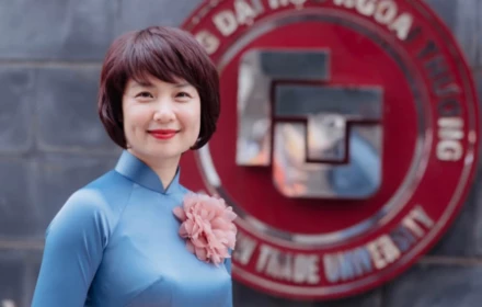 Tân hiệu trưởng trường Ngoại thương vì sao khiến dân tình xôn xao?