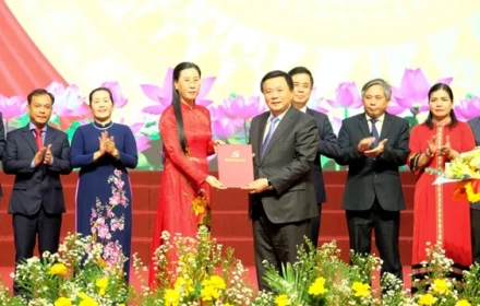 Chân dung nữ Bí thư duy nhất trong 23 tỉnh, thành mới, quá trình công tác đầy ấn tượng