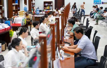 Những việc cán bộ, công chức không được làm từ tháng 7