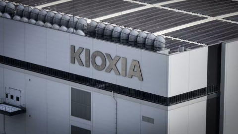 Nhà sản xuất chip Nhật Kioxia đặt mục tiêu thành công ty 6,5 tỷ USD khi lên sàn