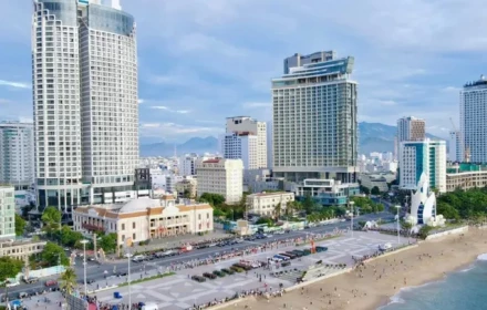 An ninh mạng xác minh vụ du khách nói 'run sợ' khi đến Nha Trang vì bị cùm xe xử lý