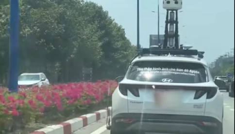 Đề nghị các bác xem xét không nên để nước ngoài vô tư chụp hình tận hang cùng ngõ hẻm trong cả nước
