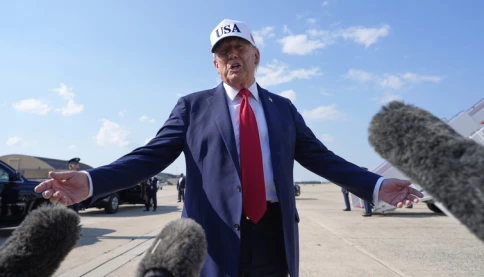 Donald Trump vừa gọi điện cho Putin, kết quả ra sao?