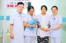 Tuyệt vời bác sĩ Việt: Cứu sống bé sơ sinh 2kg bị thủng dạ dày trong gang tấc tại Bệnh viện Quảng Trị