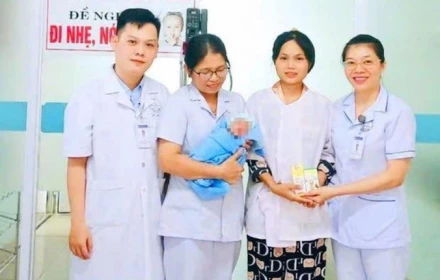 Tuyệt vời bác sĩ Việt: Cứu sống bé sơ sinh 2kg bị thủng dạ dày trong gang tấc tại Bệnh viện Quảng Trị