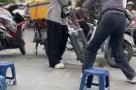 🔥 Công an vào cuộc vụ cô gái bị người bán trà đá đuổi khi đang đứng ở vỉa hè bến xe Mỹ Đình, Hà Nội
