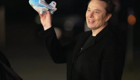 Elon Musk thành lập Đảng Mỹ, Trump cho rằng Musk "hoàn toàn mất kiểm soát và mất phương hướng"
