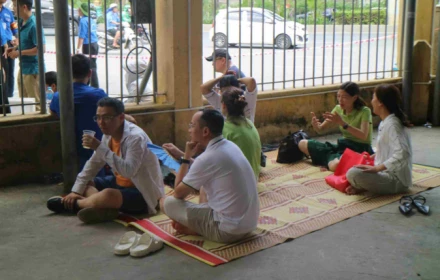 Cuộc đua đăng ký nguyện vọng đại học cho các con 2k7, áp lực từ đâu?