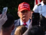 Trump thừa nhận xung đột ở Ukraine khó giải quyết, gửi 10 Patriot sang Ukraine