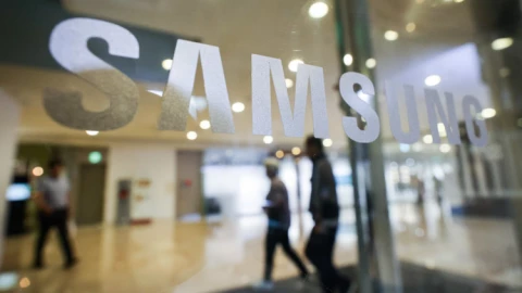 Tiết lộ nguyên nhân bất ngờ khiến Samsung tụt lại trên đường đua chip bán dẫn, rơi vào khủng hoảng