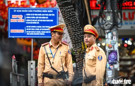"Cảnh sát giao thông phấn đấu hạn chế tối đa việc sử dụng con người"