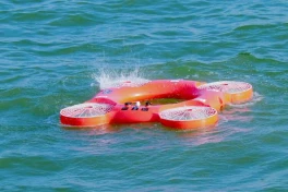 Trung Quốc chế tạo thành công Drone vừa biết bay vừa biết “bơi”, hỗ trợ cứu người đuối nước khi ở quá xa bờ