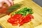 Những mẹo hay giúp việc bếp núc nhẹ tênh, chị em nào cũng nên bỏ túi dùng dần