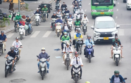 Ai sẽ nhận được hỗ trợ 5 triệu đồng từ chuyển đổi xe máy xăng của Hà Nội?