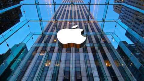 Tụt hậu quá sâu, Apple phải "cầu cứu" Foxconn để mở rộng năng lực máy chủ AI