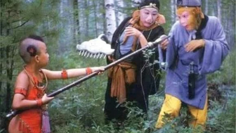 Vượt mặt cả Lão Quân, Tôn Ngộ Không lại suýt chết cháy dưới tay Hồng Hài Nhi?