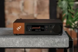 DAC/amp hi-end hơn 3.000 USD cho audiophile: giải mã âm thanh 32-bit, công suất cực khỏe