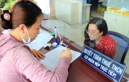 2 phương án điều chỉnh mức giảm trừ gia cảnh, bạn chọn phương án nào?