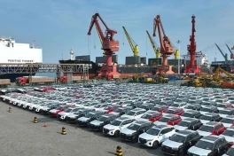 Bí mật phía sau cuộc đổ bộ ồ ạt của xe điện Trung Quốc vào châu Phi