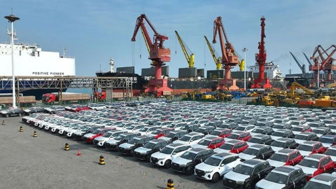 Bí mật phía sau cuộc đổ bộ ồ ạt của xe điện Trung Quốc vào châu Phi