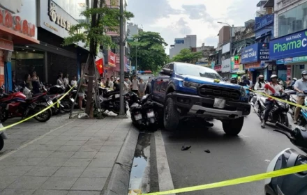 Vụ tông liên hoàn trên phố Khâm Thiên: Xe bán tải mới mua, vừa "chìa khóa trao tay"