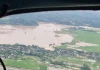 Trực thăng Quân đội bay vào cứu trợ vùng lũ chia cắt ở miền núi Nghệ An