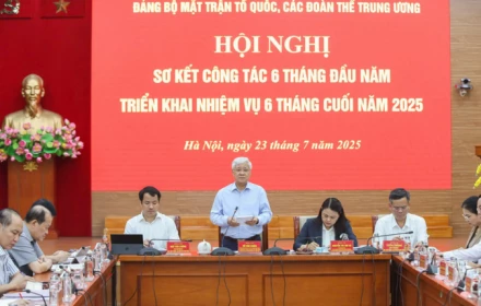 30 hội quần chúng sẽ được sắp xếp lại chứ không phải sàng lọc, loại bỏ