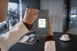 Huawei "show hàng" công nghệ như "ma thuật": chỉ cần nắm và ném file là chuyển dữ liệu trong nháy mắt