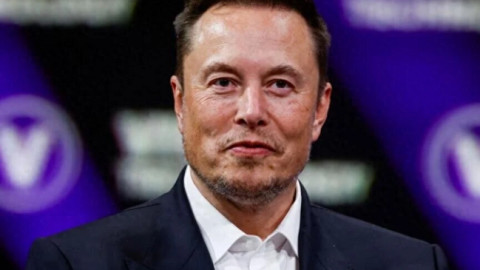 Elon Musk tung video đàn máy bay không người lái Trung Quốc, chỉ trích tiêm kích F35 thiết kế "như cớt"