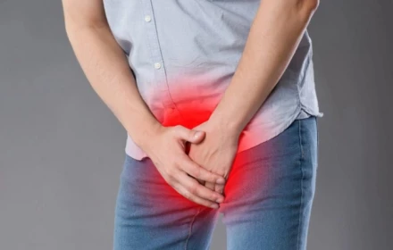 Nghĩ "rửa nước muối" là phòng được bệnh, trai trẻ ngỡ ngàng vì mắc sùi mào gà