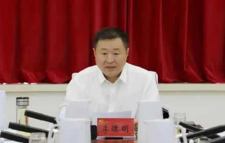 Quan chức Trung Quốc chi hàng chục tỷ đồng để xây nhà vệ sinh sang trọng, bị khai trừ khỏi Đảng và cách chức