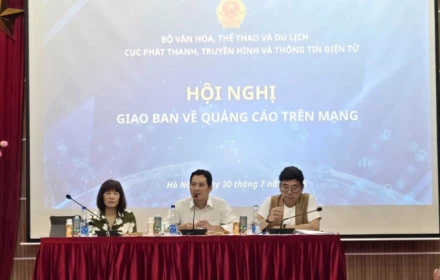 Cục trưởng Cục Phát thanh, Truyền hình và Thông tin điện tử: “Buồn và tiếc cho Quang Linh Vlogs, Thùy Tiên”