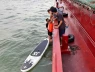 Cha và con gái 6 tuổi trôi dạt 13 giờ trên biển: 'Tôi sợ tuột tay đánh mất con'
